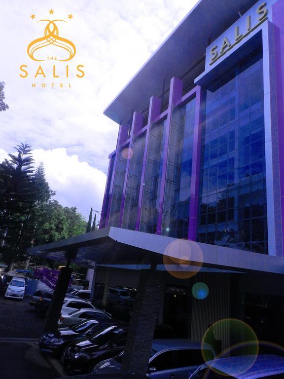 Salis Hotel Bandung Exterior photo